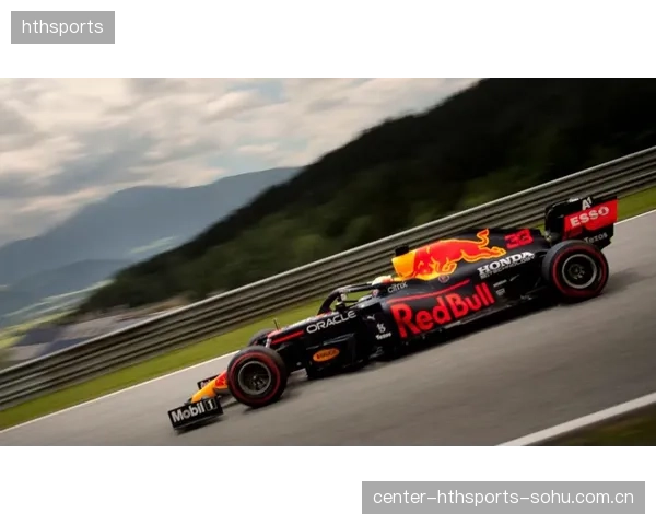 F1维修失误葬送冠军梦，车队内讧爆发
